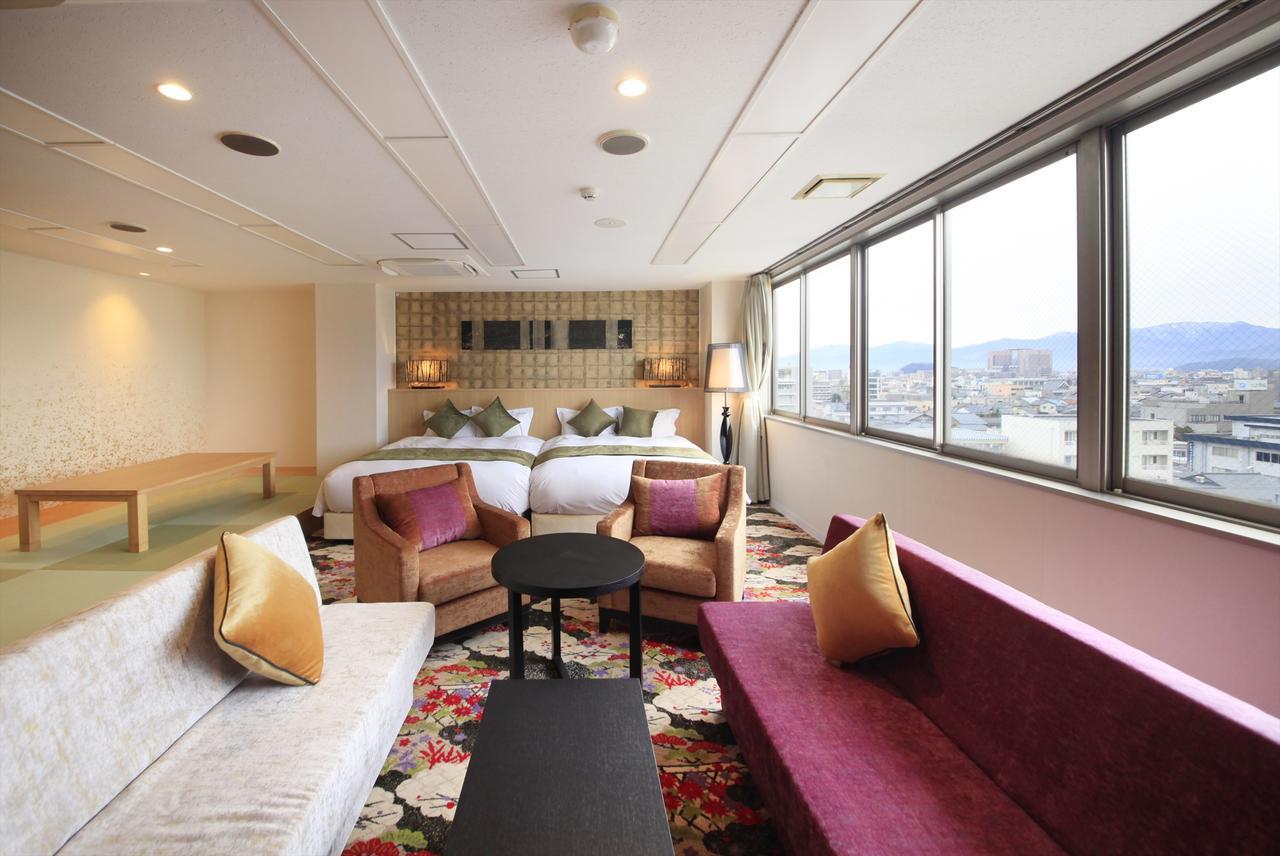 Centurion Hotel Villa Suite Fukui Ekimae Extérieur photo